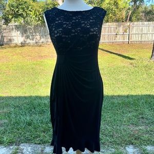 Women’s Formal Lace and Wrap Dress 3/4 Length - size 10